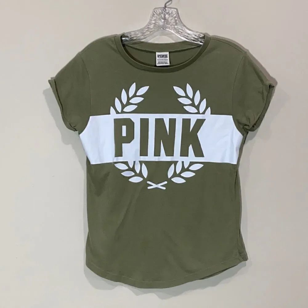 Pink By Victoria’s Secret Green Short Sleeved T-Shirt. Size XS